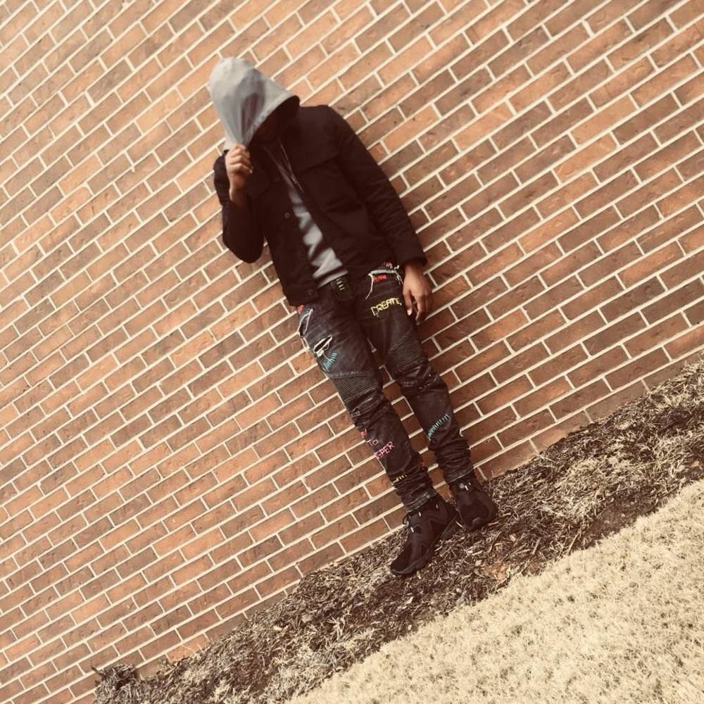 Meet your Posher, Nico